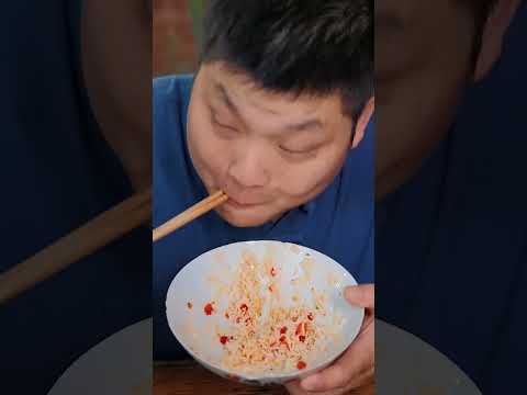 Ah Zheng is a guest   TikTok Video Eating Spicy Food and Funny Pranks #mukbang #food thumbnail
