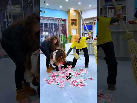 فلوس كتير عقلها بيطير thumbnail