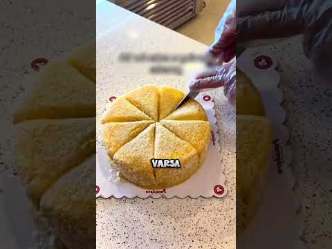 Bir PASTA En Fazla Kaça Bölünebilir? 🎂😮 thumbnail