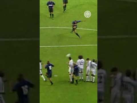 The goal that made Adriano a legend 🇮🇶⚽ Follow us for more content dedicated to Iraq 🇮🇶 thumbnail
