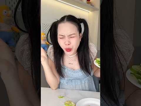 She Eats Lemon Without Emotion 🔥 #funny #shorts thumbnail