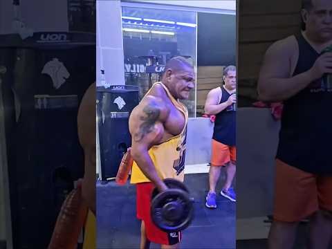Gym madness 😂☠️ #mma #martialarts #ufc #bjj #jiujitsu #sambo #wrestling #funnyshorts #markmugen thumbnail
