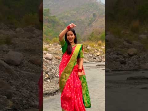 Bangles ki swag #bangles ⭕ #shorts #sanjurathod #ishamalviya thumbnail