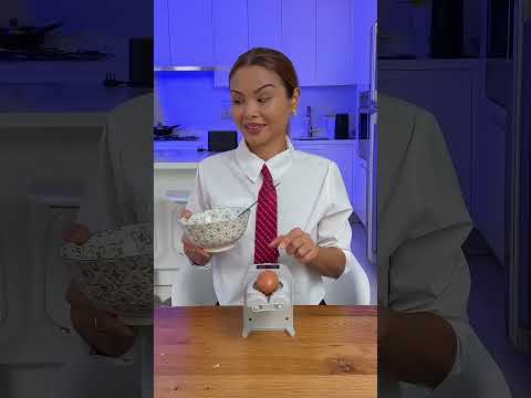 Grandma😊Dumpling Prank😕 thumbnail
