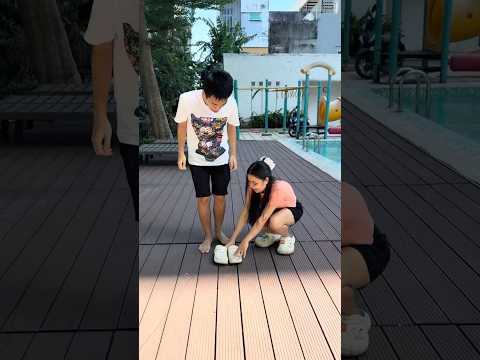 LNS - Tìm dép cho bạn || Kind girl, find shoes for you #shorts thumbnail