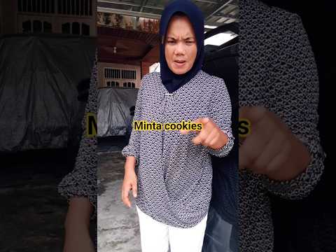 minta cookies 1 please #shortvideo #funny #comedy thumbnail