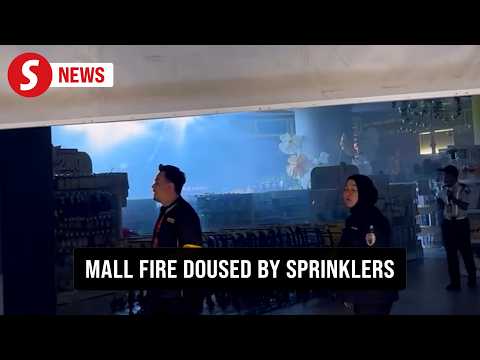 Small fire breaks out at hardware chain store outlet in KL mall thumbnail