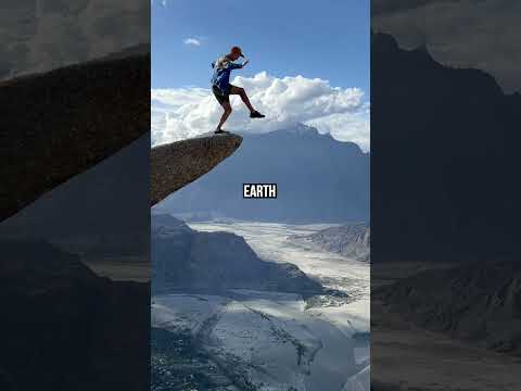 Climbing Pakistans Most Dangerous Hike thumbnail