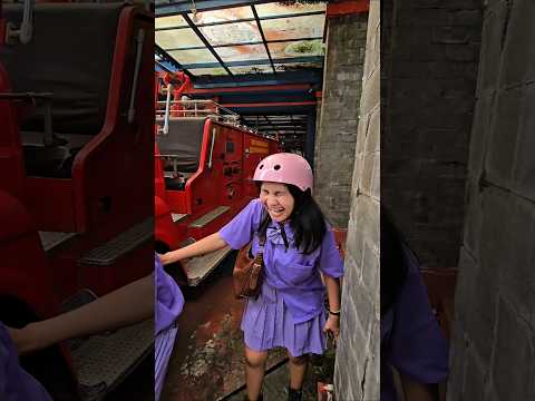 kk ade mainin mobil pemadan #trandingshorts thumbnail