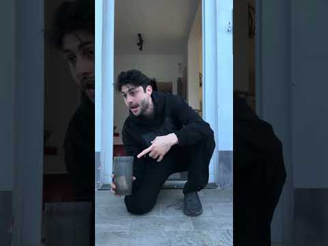 Era solo uno shaker proteico…però visto l’andazzo 💸 #humor #comedy #fakesituation thumbnail