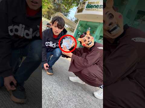 FREDDY FAZBEAR ME ROBÓ MI BECA Y ESTO PASÓ!! ? thumbnail