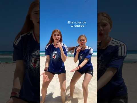 ¿Qué apodo nos pondrían ustedes? 😁⚽️ Ventajas de ser gemelas en el fútbol #gemelas #dupla #futbol thumbnail
