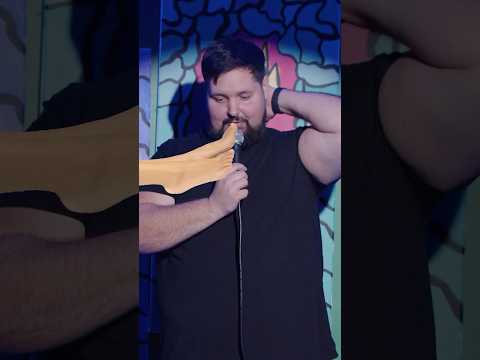 Crowd wants comedian to suck toes?! thumbnail