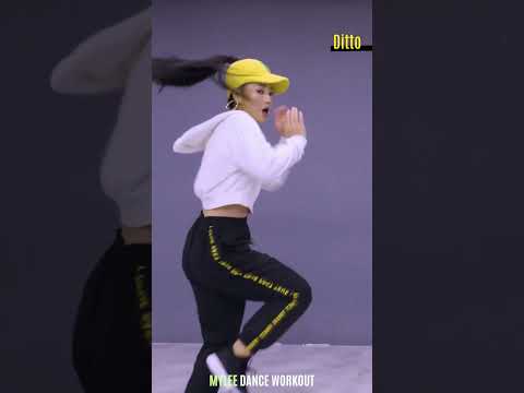 [Dance Workout] Ditto - NewJeans thumbnail
