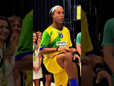 Ronaldinho Still Got It Skills 🔥😱 thumbnail