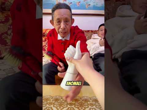 Tok abah di beliin cucunya gelas, tapi bentuknya aneh-aneh😂 #shortviral thumbnail