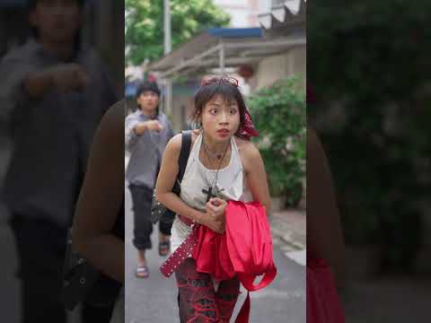Nhảy váy | Oppa Huy thumbnail