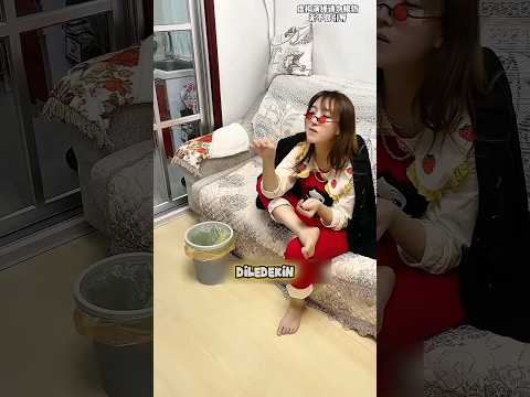 Emak Sampai Nurut Karena Ngira Anaknya Kaya Raya! ? thumbnail