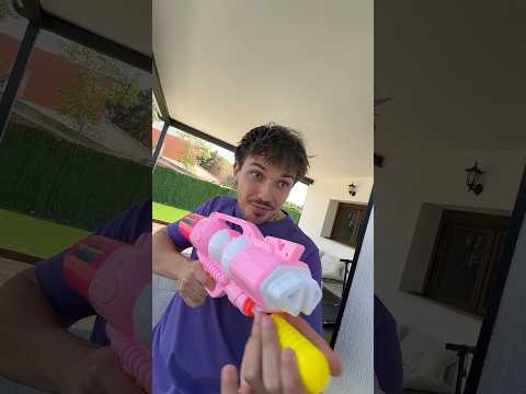 Broma con Pistola De Agua🔫💦#comedia thumbnail