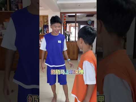 爸爸说要带孩子们去外面看电影，儿子和奶奶都蒙圈了，居然这样看 #家庭搞笑 #咖啡你冲不冲 #父痴子笑歌 (1) #不扫兴的爸爸妈妈 #温馨的家庭时刻 thumbnail