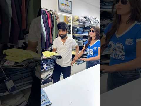 Andhi ladki k kapde free? #shorts #comedy thumbnail