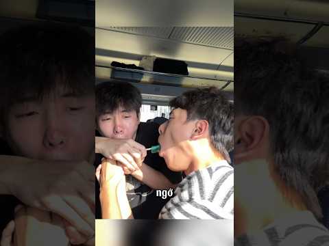 Sai lầm ngớ ngẩn với cây kẹo mút khổng lồ thumbnail