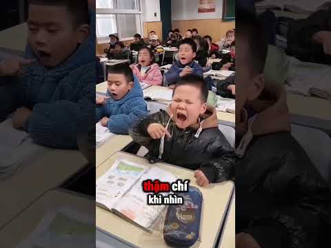 Hành Động Ấm Lòng Của Cô Giáo Quốc Dân Khi Trường Bất Ngờ Mất Điện ☺️ thumbnail