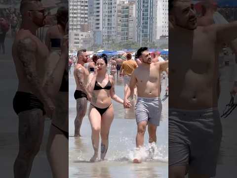🇧🇷 Balneário Camboriú Beach An Amazing Day thumbnail