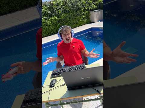Cuando JUEGAS en la CALLE🎮☀️#comedia thumbnail