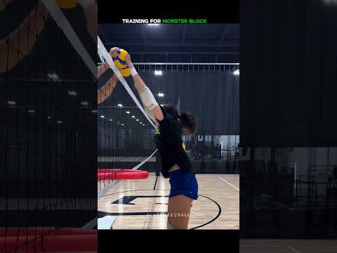 Training For Monster Block 🥶💀 #volleyball #volleyballplayer thumbnail