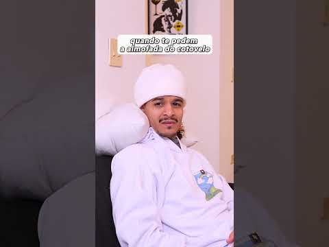 QUANDO TE PEDEM A ALMOFADA DO COTOVELO thumbnail