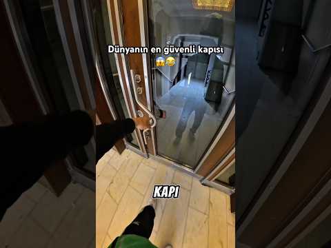 Dünyanın en güvenli kapısı 😱😂 #shorts #viral #keşfet #motovlog #tiktok #reels #fyp #kurye thumbnail