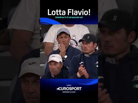 Lotta Flavio contro Aliassime 💪E il pubblico è con lui 🇮🇹 thumbnail