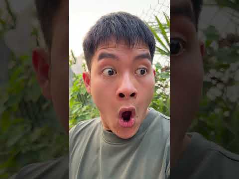 Chiếc xe lăn thần kì đã giúp đỡ Ông nội tội nghiệp #shorts thumbnail