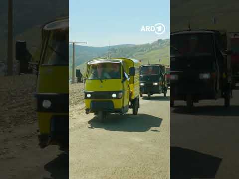 🍇 Mit der Piaggio Ape entlang der Mosel – ein echtes "Ape"nteuer! | ARD Reisen #ape #mosel #piaggio thumbnail