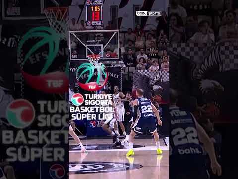 👀 Tyler Cavanaugh, savunmayı aldatıp çembere gidiyor! #shorts #beşiktaş #bahçeşehirkoleji thumbnail