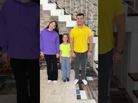 Funny family thumbnail