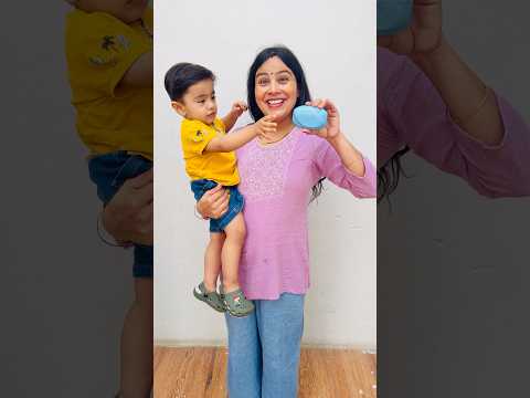 Mummy ne Samayra ke sath ye kya kiya❓🤔😱 #shorts #samayranarula #siblings thumbnail