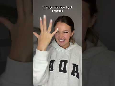 We alllllll know her ? #comeduy #girl #engagement #engaged #funny thumbnail