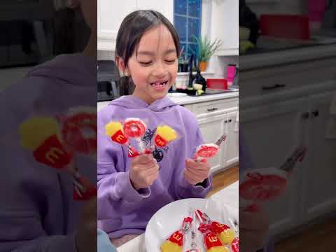 Sharing candy with Keegan is caring 👧🏻❤️👶🏻 thumbnail