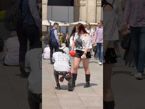 I put a smile on her face?? #fyp #smile #kindness #viralvideo #viralvideos #lovely #dance #music thumbnail