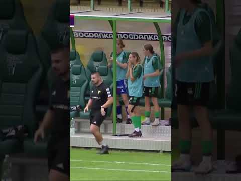 PIĘKNY GOL! TAK WYGLĄDA BRAMKA SEZONU #SHORTS thumbnail