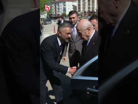 MHP lideri Bahçeli, Kızılcahamam'daki "Şehit Ağacı"nı ziyaret etti thumbnail