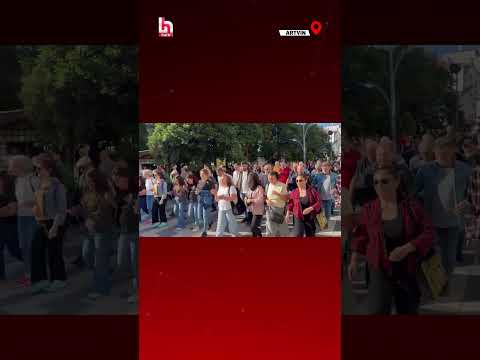 Katledilen öğretmen Metin Lokumcu, ölüm yıl dönümünde Hopa’da anıldı! #shorts thumbnail