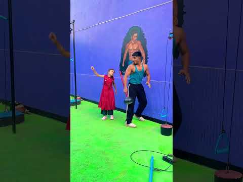 Dumbbell Tod Diya Omg ??? #shortvideo #funnyvideo #funnyshorts #comedyvideos #funny thumbnail