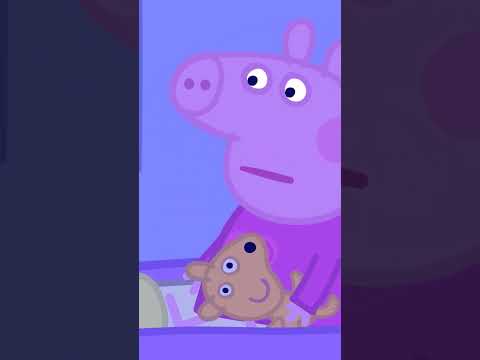 Granny Pig’s Bedtime Story: Princess Peppa 👑 #shorts #peppapig thumbnail