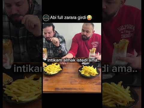 döneri alacakken onu da kaptirdi😂 thumbnail