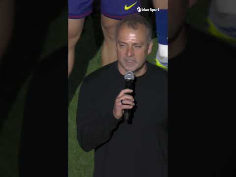 Barça-Trainer Hansi Flick spricht nach dem Titel und seinem schweren Schicksalsschlag zu den Fans.? thumbnail