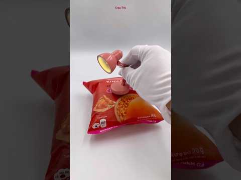 Kinh Do Fresh Bread Chicken Burger Spoof Red Luxo Lamp #shorts thumbnail