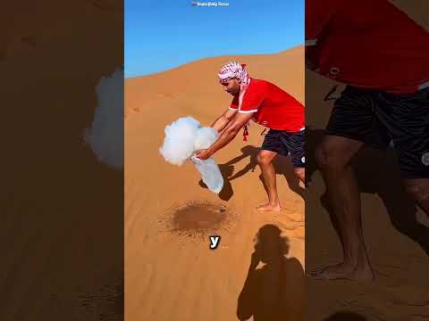 Este Hombre Capturó Una Nube En El Desierto 😱☁️ thumbnail